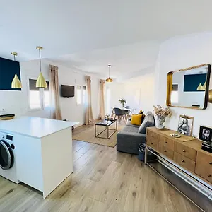 Charming In The Wonders Of Apartamento